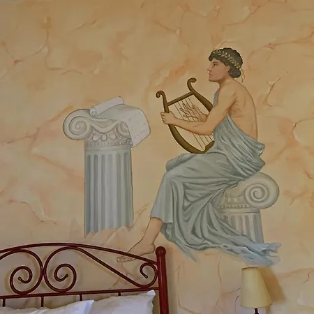 Akrotiri Rooms